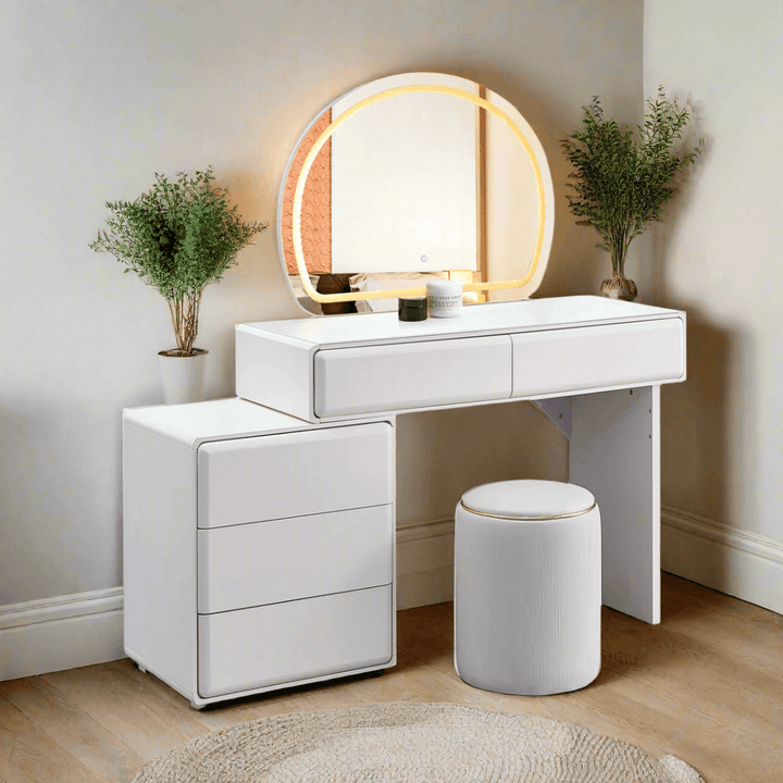 Cascianne Extendable Dressing Table with Dressing Stool