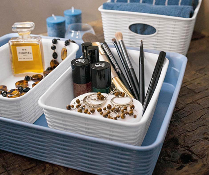 Baskets & Trays