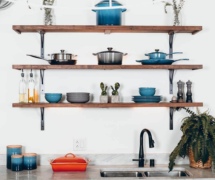 Kitchen & Dining